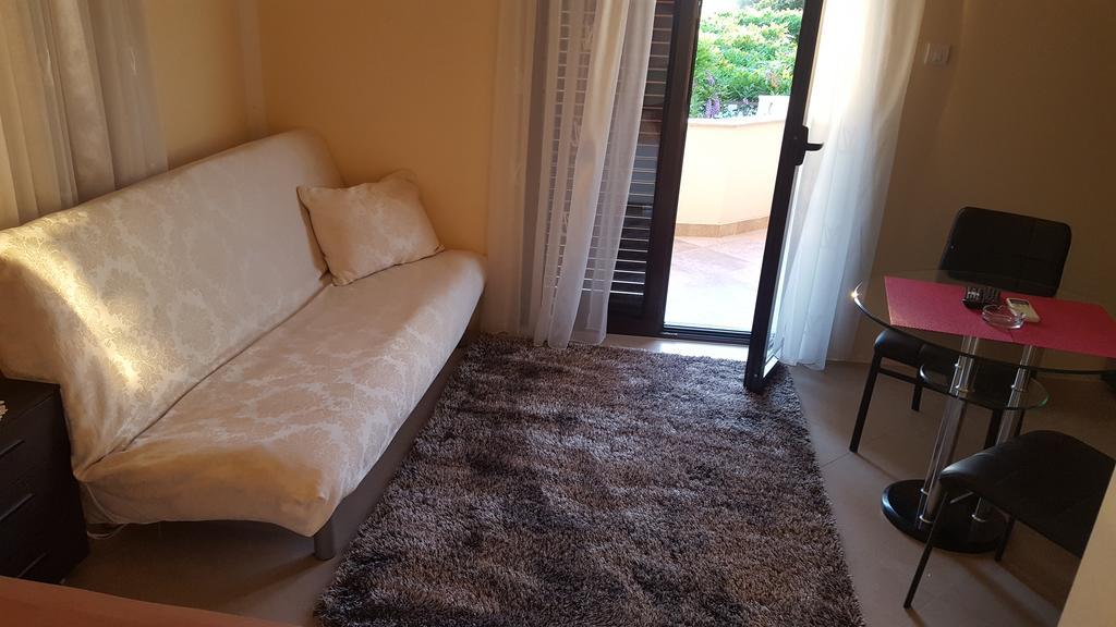 Apartments Grispolis Тиват Екстер'єр фото